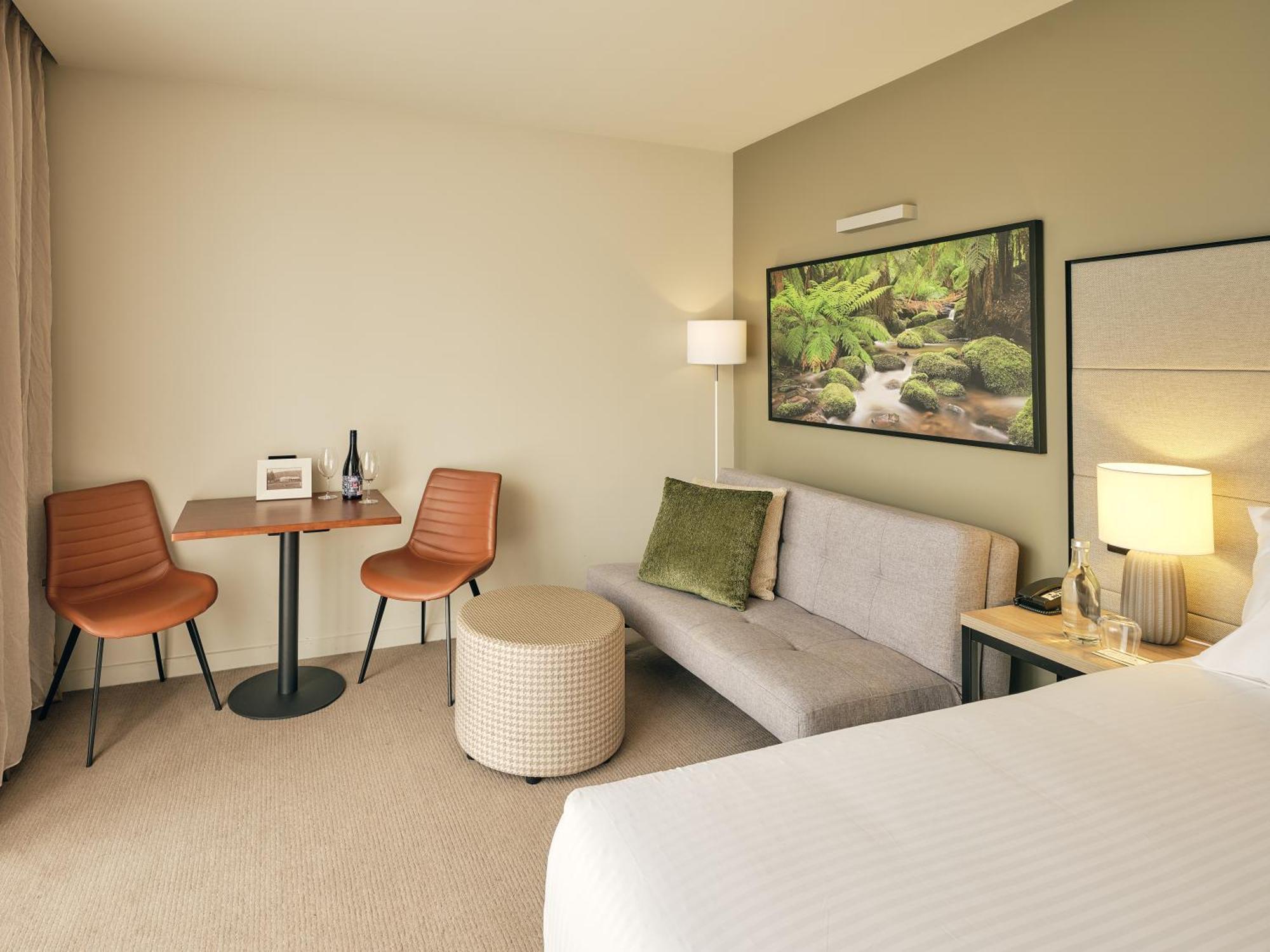 Peppers Marysville Exterior photo A room at the hotel
