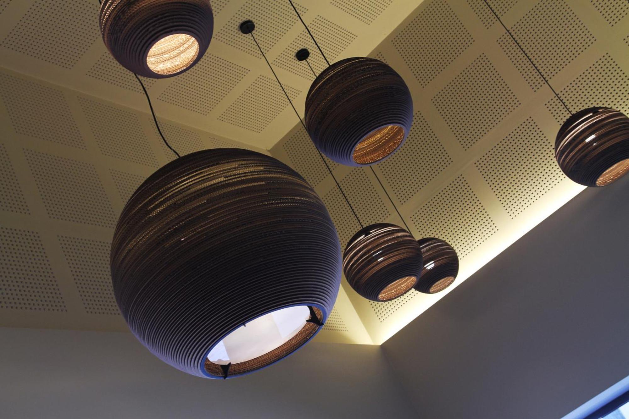 Peppers Marysville Exterior photo Ceiling lights