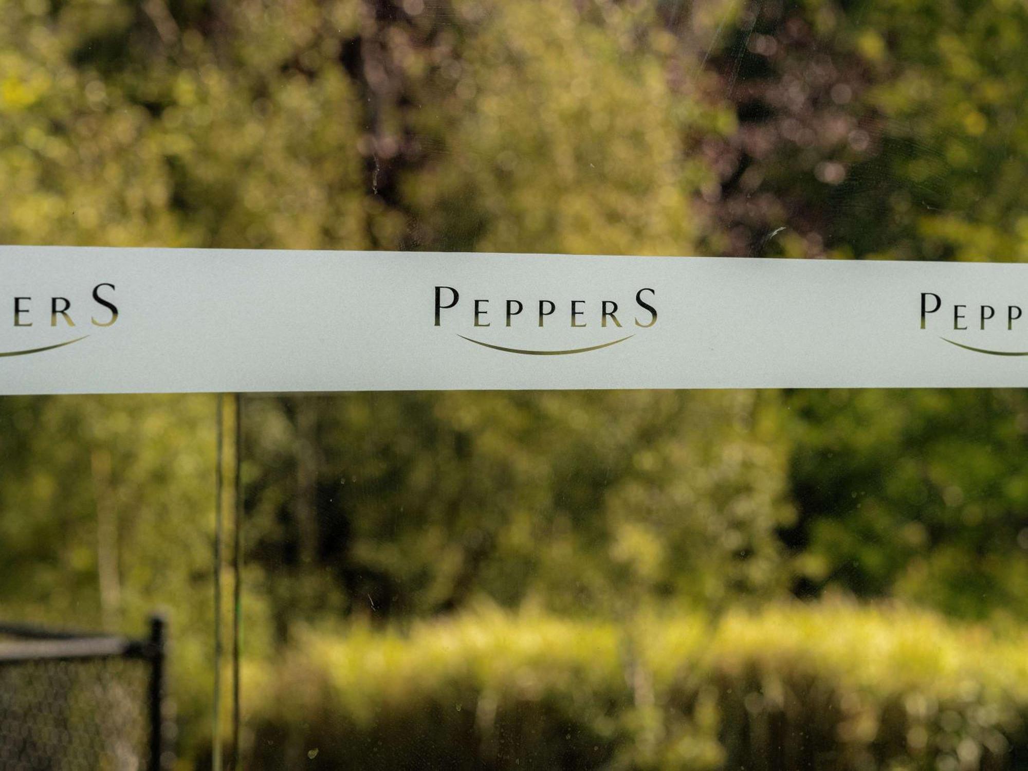 Peppers Marysville Exterior photo Pepper's sign